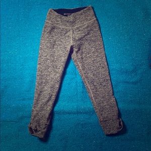 Beyond Yoga Spacedye Grey Cropped Yoga Pants